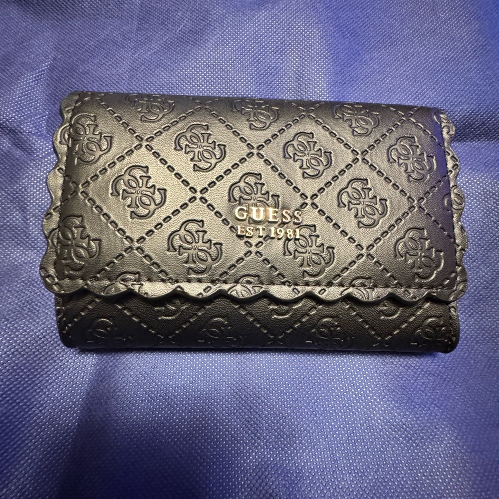 GUESS Black Embossed Women's Bag